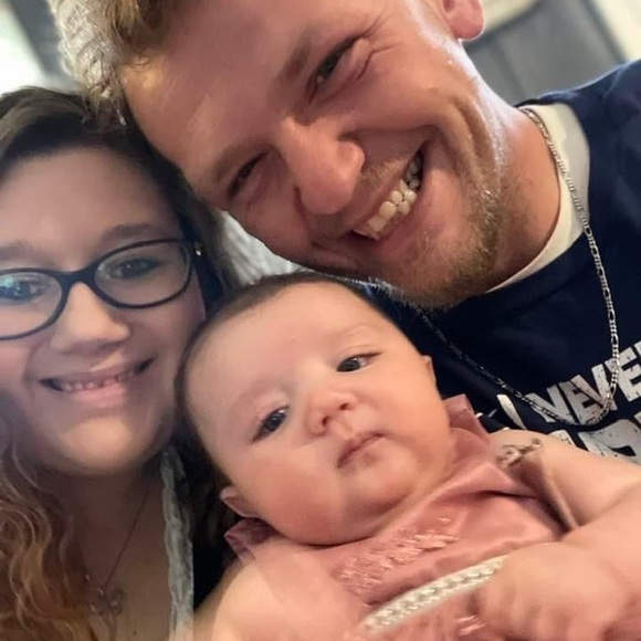 Meet your Posher, Krista - Picture 2 of 2